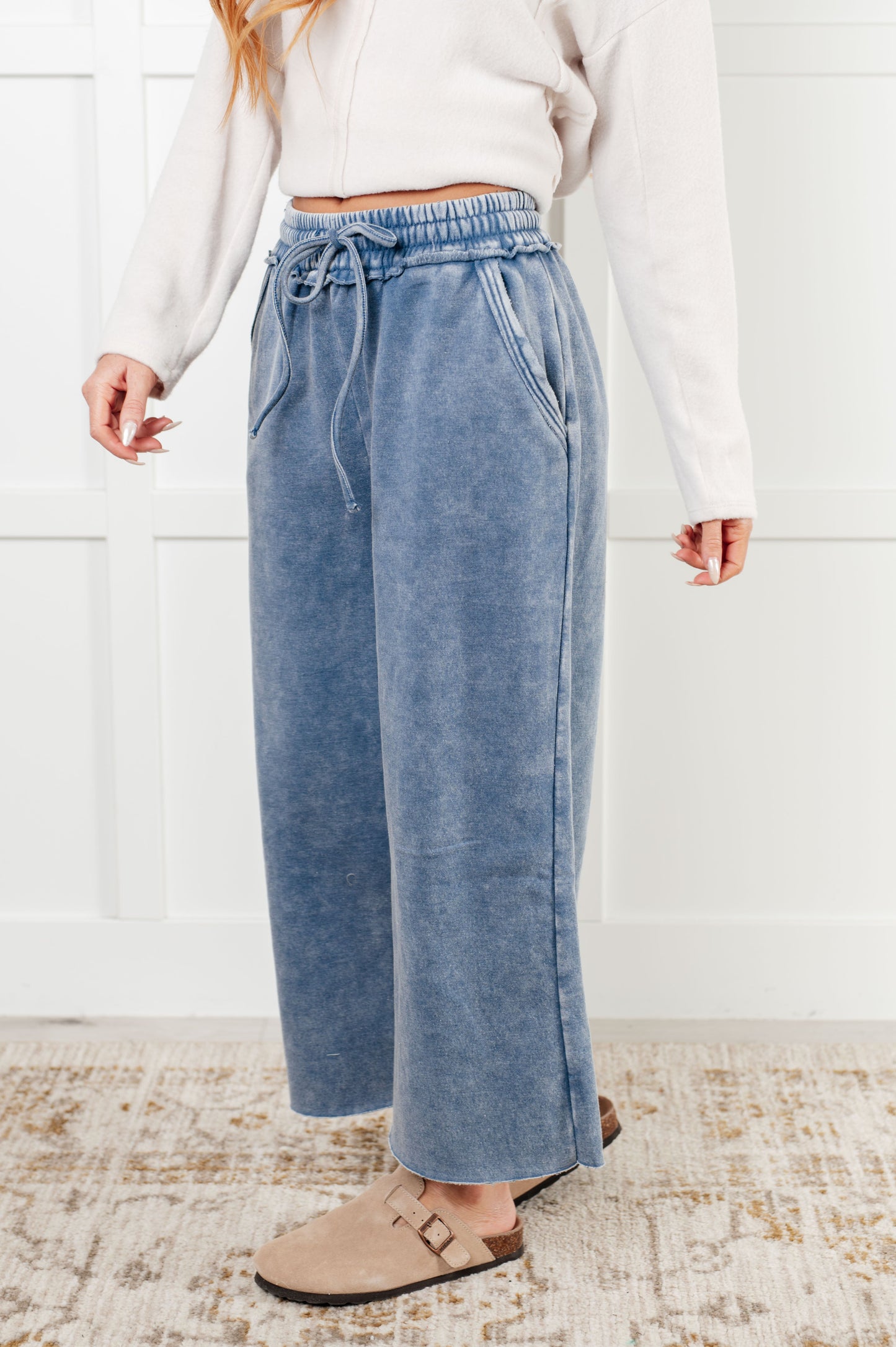 LET'S GO Wide Leg Sweatpants