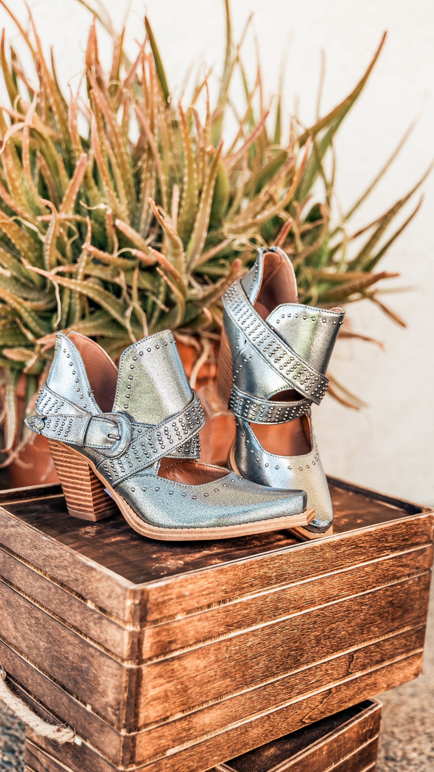 BETTY Silver Bootie